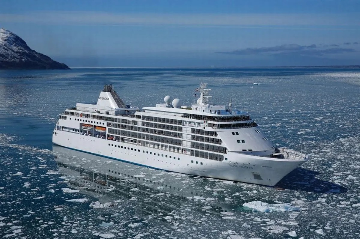 cruise ship booking